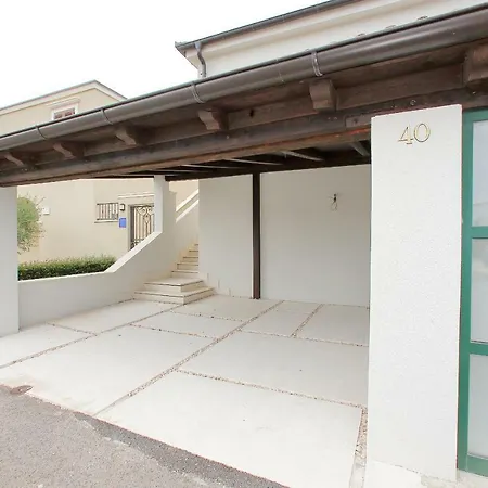 شقة Rita زادار