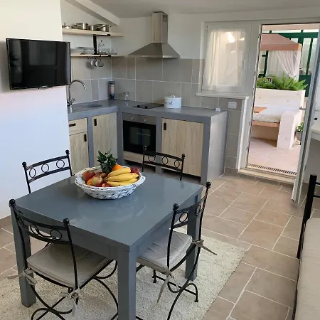 Rita Apartment